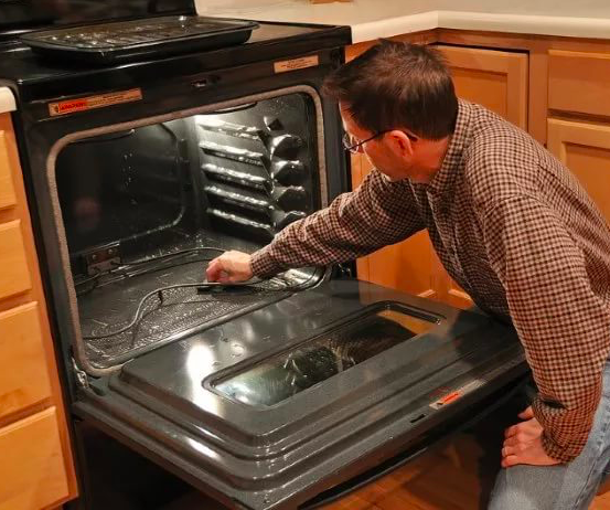 Ремонт духовых шкафов в Южно-Сахалинске на дому | Вызов мастера недорого